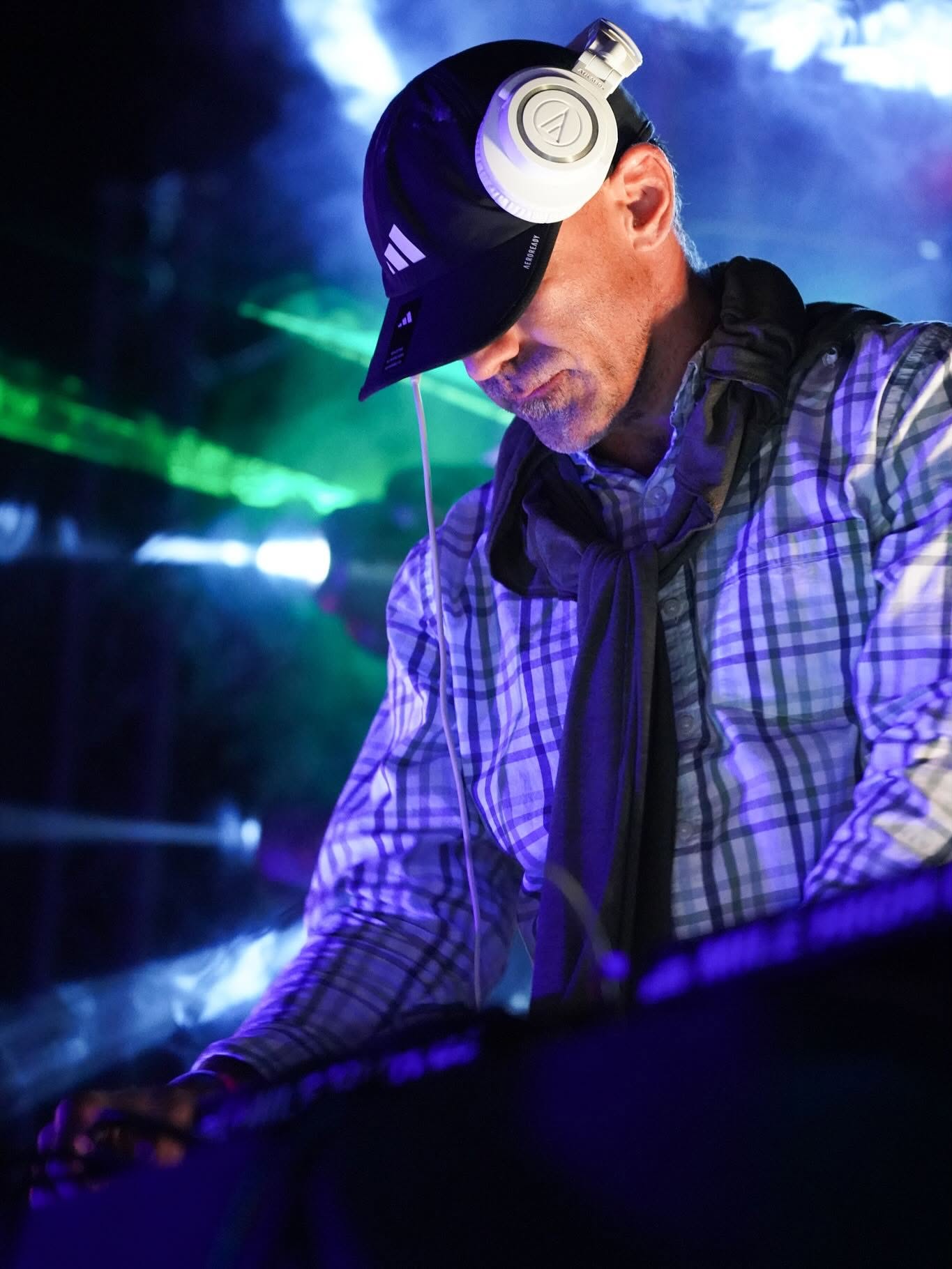 TLooP artist on McGoon Productions. An entertainment agency in Denver Colorado area